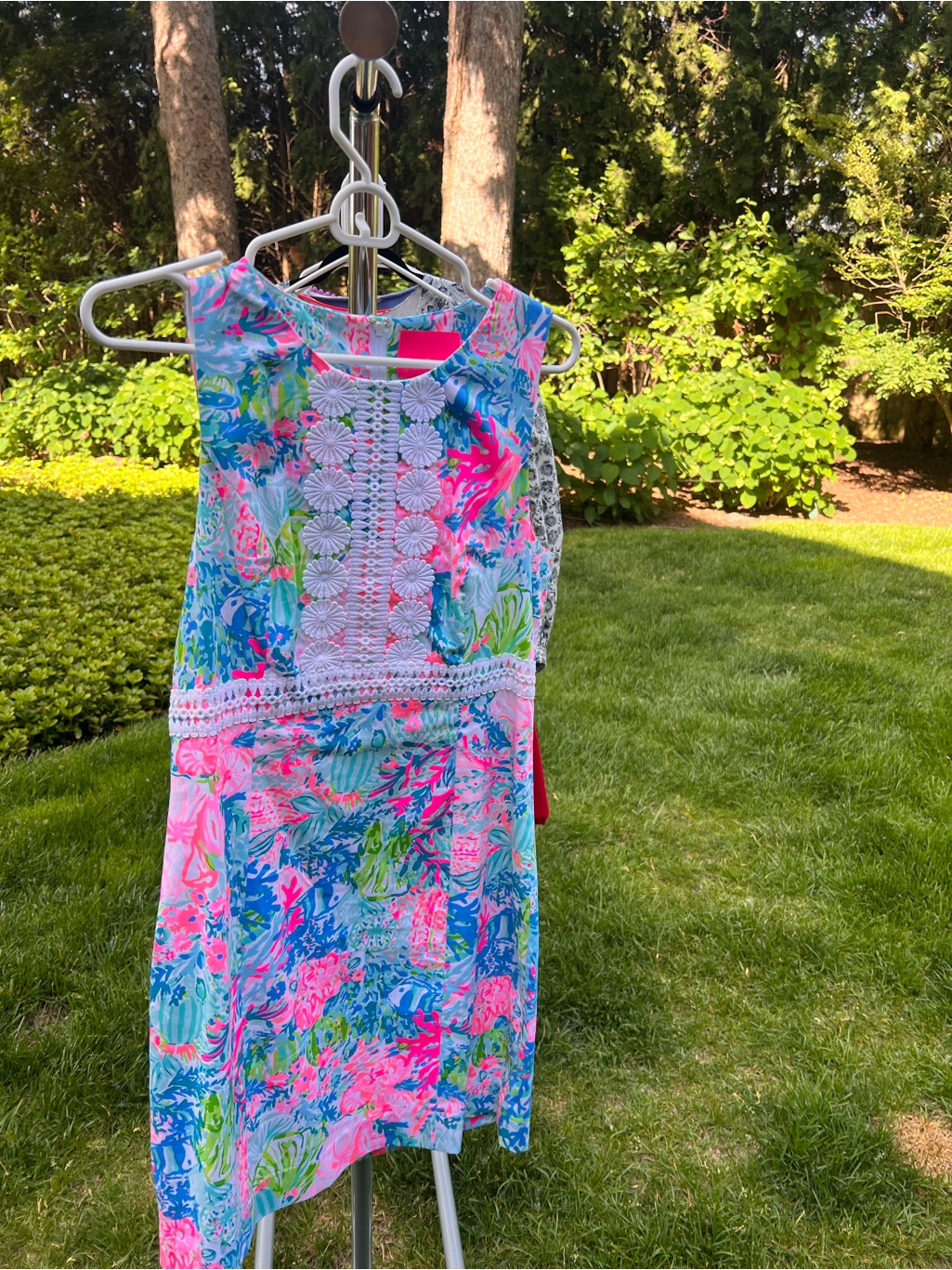 Lilly Pulitzer Multicolor Floral Shift Dress With White Crochet